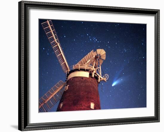 Hale Bopp Comet in Sky Over Thaxted Essex-null-Framed Photographic Print