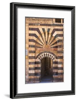 Halil-ur Rahman Mosque, Sanliurfa, Turkey-Keren Su-Framed Photographic Print