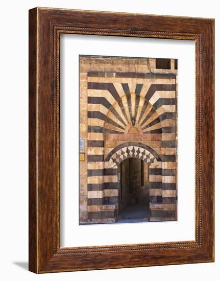 Halil-ur Rahman Mosque, Sanliurfa, Turkey-Keren Su-Framed Photographic Print