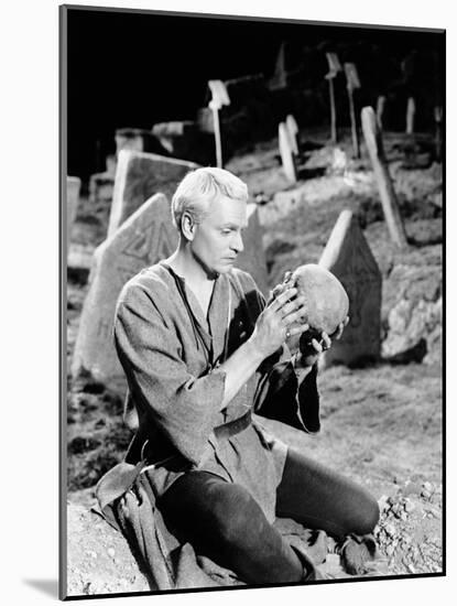 Hamlet, 1948-null-Mounted Photographic Print