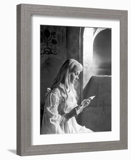 Hamlet-null-Framed Photo