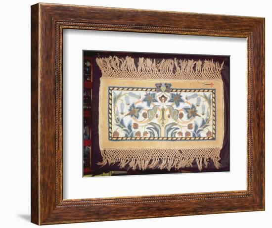 'Hammersmith Rug', c.1880-William Morris-Framed Giclee Print