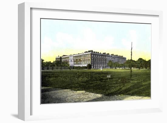 Hampton Court Palace, London, 20th Century-null-Framed Giclee Print