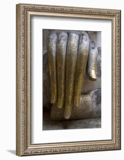 Hand of the Phra Achana Buddha Figure-Alex Robinson-Framed Photographic Print