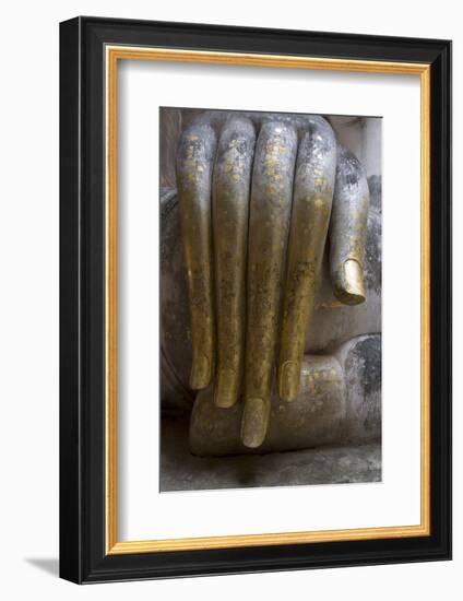 Hand of the Phra Achana Buddha Figure-Alex Robinson-Framed Photographic Print