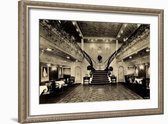 Hapag, Dampfer Oceana, Treppe, Tanzsaal, Parkett-null-Framed Giclee Print