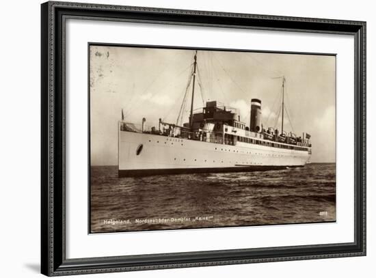 Hapag, Helgoland, Nordseebäderdampfer Kaiser-null-Framed Giclee Print