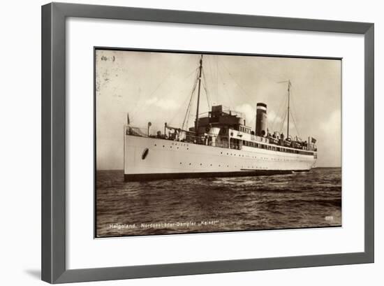 Hapag, Helgoland, Nordseebäderdampfer Kaiser-null-Framed Giclee Print
