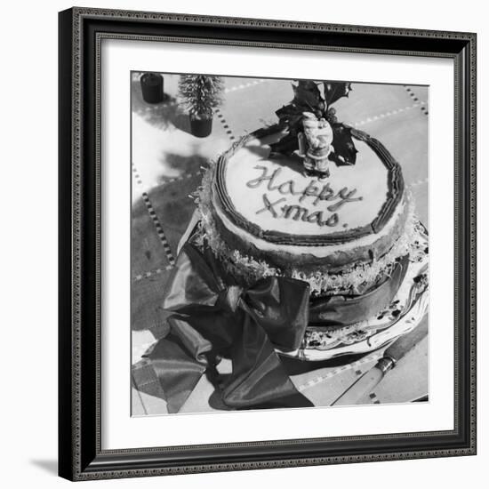 Happy Xmas Cake-null-Framed Photographic Print