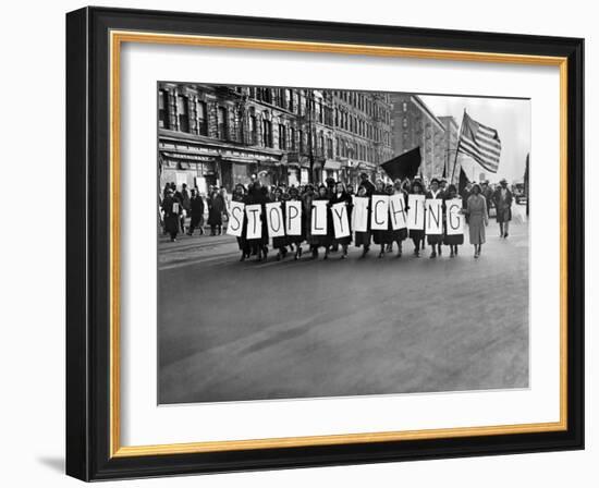 Harlem Protests the Scottsboro Verdict as a L-Y-N-C-H-I-N-G-null-Framed Photo