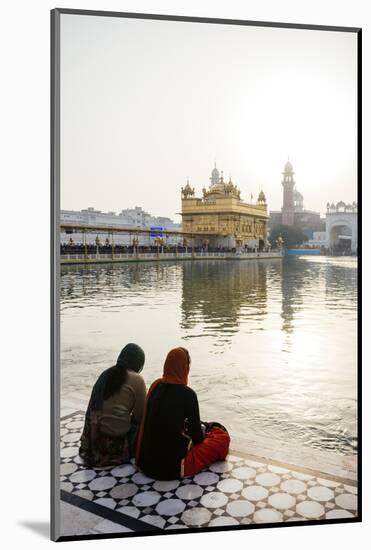 Harmandir Sahib (Golden Temple), Amritsar, Punjab, India-Ben Pipe-Mounted Photographic Print