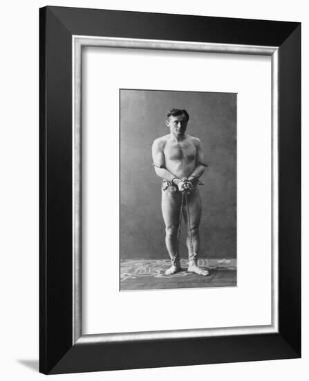 Harry Houdini, in Chains, 1900-null-Framed Photo