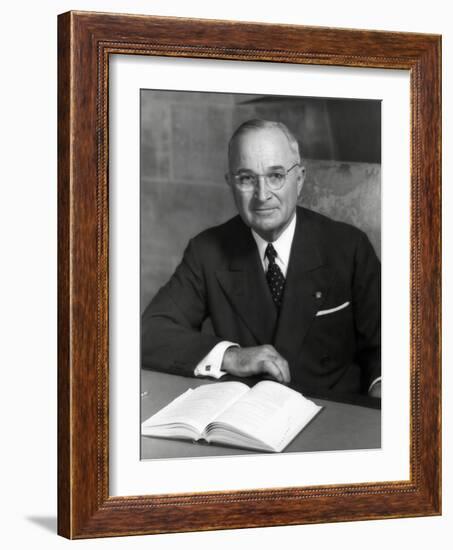 Harry Truman, President of U.S. in 1952-null-Framed Photo