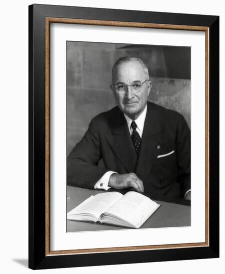 Harry Truman, President of U.S. in 1952-null-Framed Photo