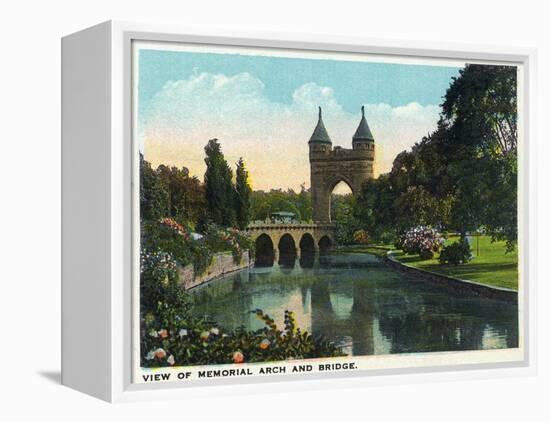 Hartford, Connecticut - Bushnell Park Memorial Arch and Bridge Scene-Lantern Press-Framed Stretched Canvas