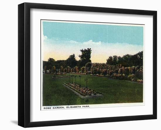 Hartford, Connecticut - Elizabeth Park Rose Garden-Lantern Press-Framed Art Print