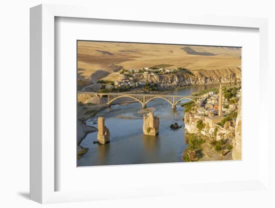 Hasankeyf on Tigris River, Mardin, Turkey-Ali Kabas-Framed Photographic Print