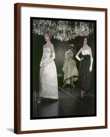 Haut Couture 1950s-null-Framed Photographic Print