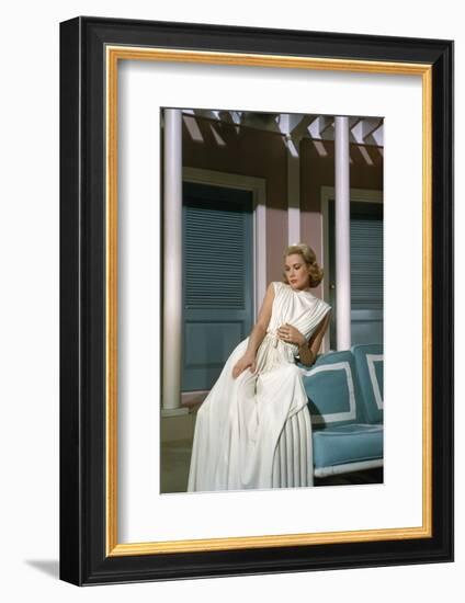 Haute Societe HIGH SOCIETY by CharlesWalters with Grace Kelly, 1956 (elle porte sa bague by fiancai-null-Framed Photo