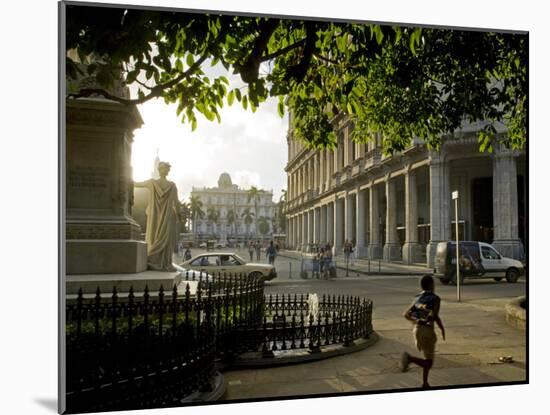 Havana, Parque Central, Havana, Cuba-Paul Harris-Mounted Photographic Print