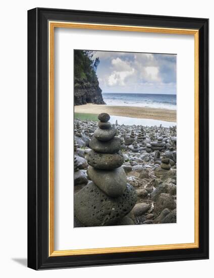 Hawaii, Kalalau Trail, Kauai, Napali, Napali Coast State Park, rock cairns-Lee Klopfer-Framed Photographic Print