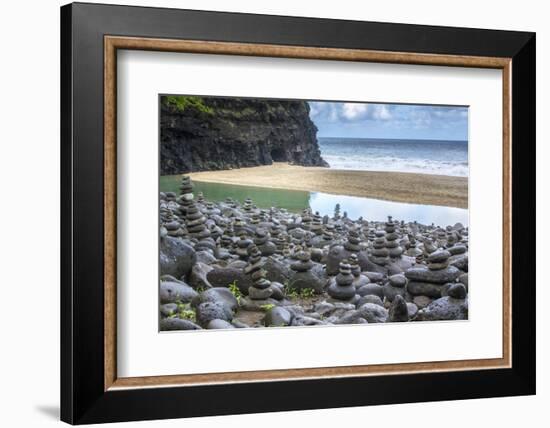 Hawaii, Kalalau Trail, Kauai, Napali, Napali Coast State Park, rock cairns-Lee Klopfer-Framed Photographic Print