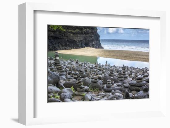 Hawaii, Kalalau Trail, Kauai, Napali, Napali Coast State Park, rock cairns-Lee Klopfer-Framed Photographic Print