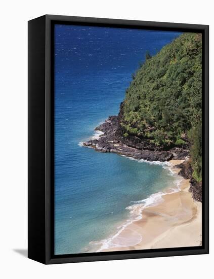 Hawaii, Kauai, a Beach Along the Na Pali Coast-Christopher Talbot Frank-Framed Premier Image Canvas
