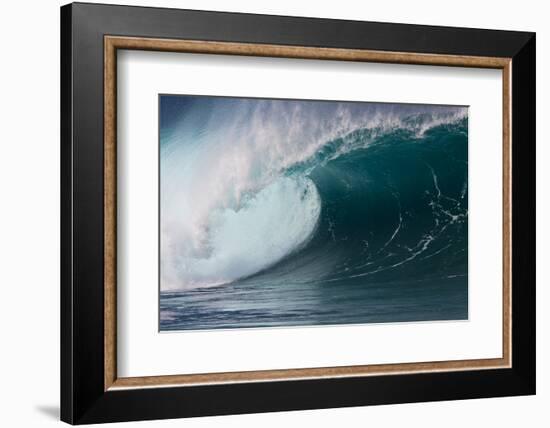 Hawaii, Oahu, Large Waves Along the Pipeline Beach-Terry Eggers-Framed Photographic Print