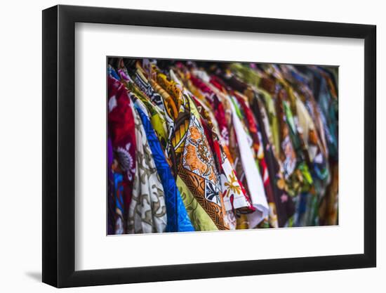 Hawaiian Shirts for Sale at Rarotonga Saturday Market (Punanga Nui Market), Cook Islands, Pacific-Matthew Williams-Ellis-Framed Photographic Print