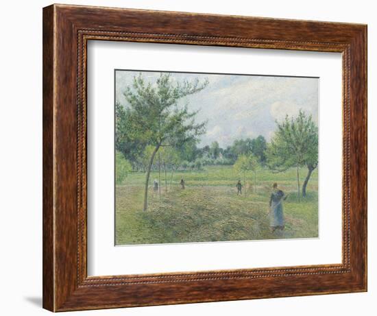 Haymaking at Éragny, 1892-Camille Pissarro-Framed Giclee Print