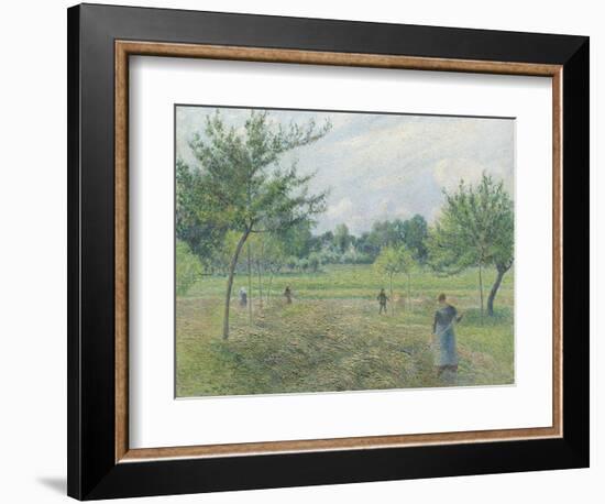 Haymaking at Éragny, 1892-Camille Pissarro-Framed Giclee Print