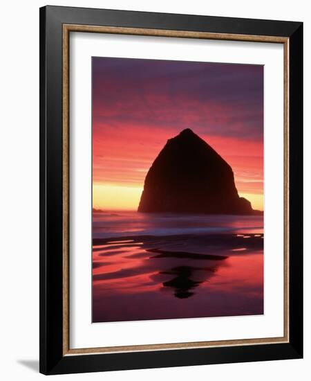 Haystack Rock, Cannon Beach, Oregon, USA-Adam Jones-Framed Photographic Print