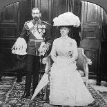 King George V (1865-193) and Queen Mary (1867-195), Early 20th Century-HD Girdwood-Giclee Print