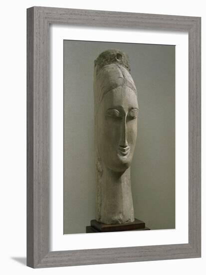 Head of a Woman-Amedeo Modigliani-Framed Giclee Print