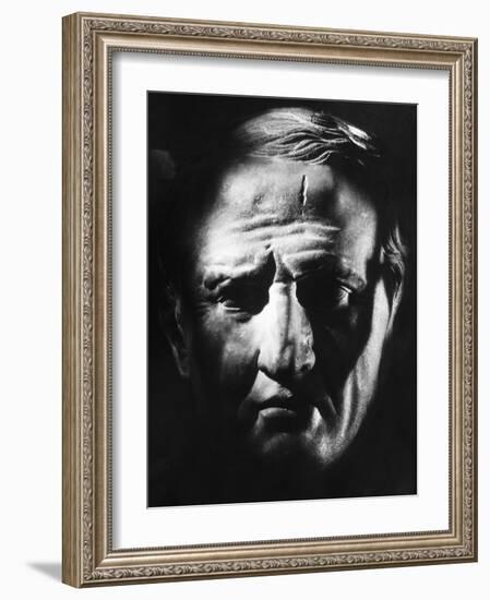 Head of Cicero-Gjon Mili-Framed Photographic Print