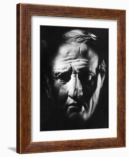 Head of Cicero-Gjon Mili-Framed Photographic Print