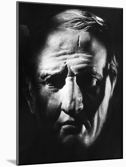 Head of Cicero-Gjon Mili-Mounted Photographic Print