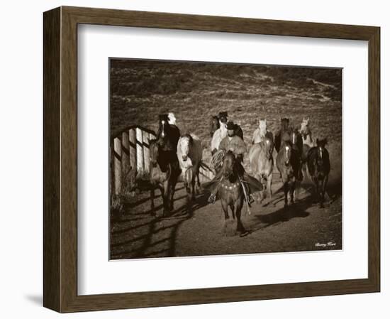 Heading Home-Barry Hart-Framed Giclee Print