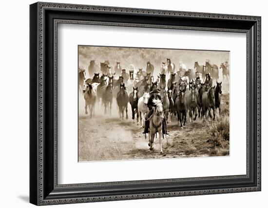 Heading Home-Lisa Dearing-Framed Photographic Print