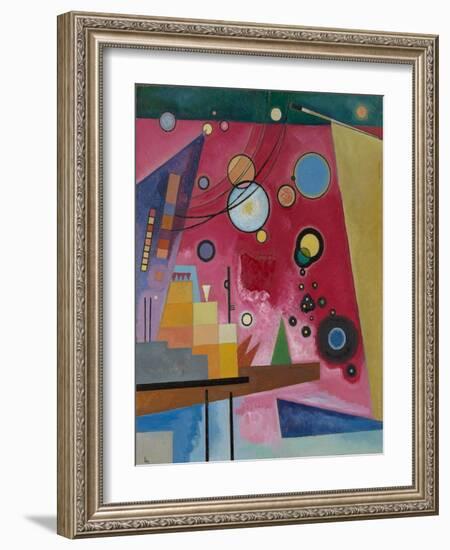 Heavy Red, 1924 (Oil on Cardboard)-Wassily Kandinsky-Framed Giclee Print