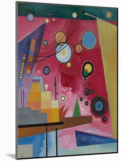 Heavy Red, 1924 (Oil on Cardboard)-Wassily Kandinsky-Mounted Giclee Print