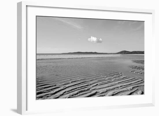 Hebridean Traveller-Doug Chinnery-Framed Photographic Print