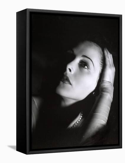 Hedy Lamarr, 1941-null-Framed Premier Image Canvas