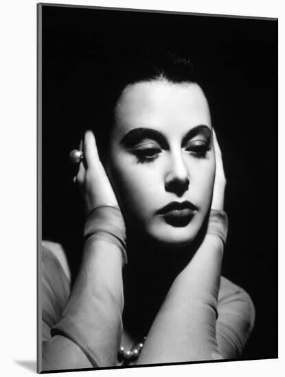 Hedy Lamarr, 1941-null-Mounted Photographic Print