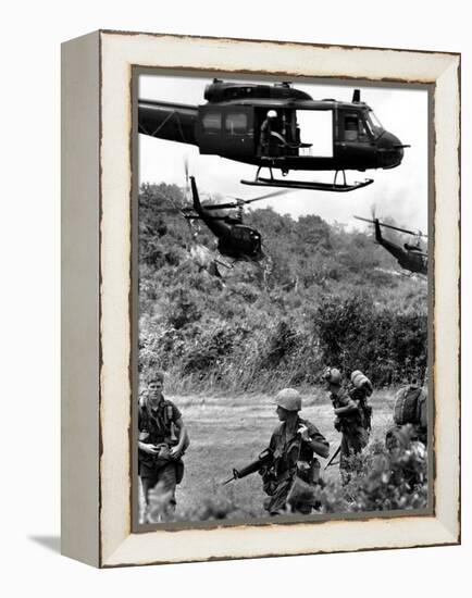 Helicopters Drop Troops-Associated Press-Framed Premier Image Canvas