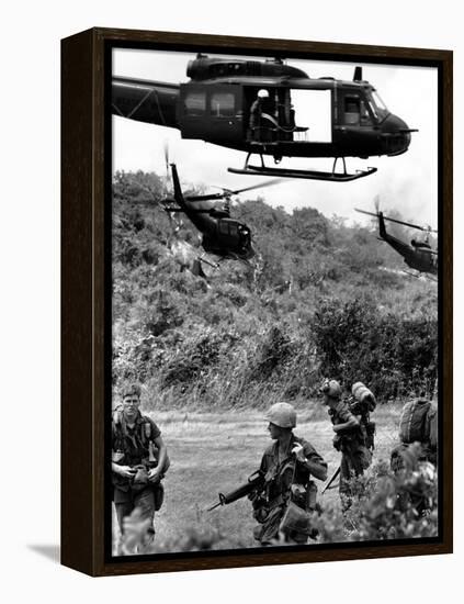 Helicopters Drop Troops-Associated Press-Framed Premier Image Canvas