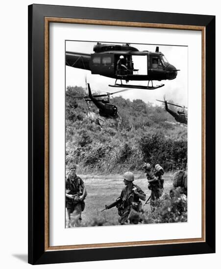 Helicopters Drop Troops-Associated Press-Framed Photographic Print