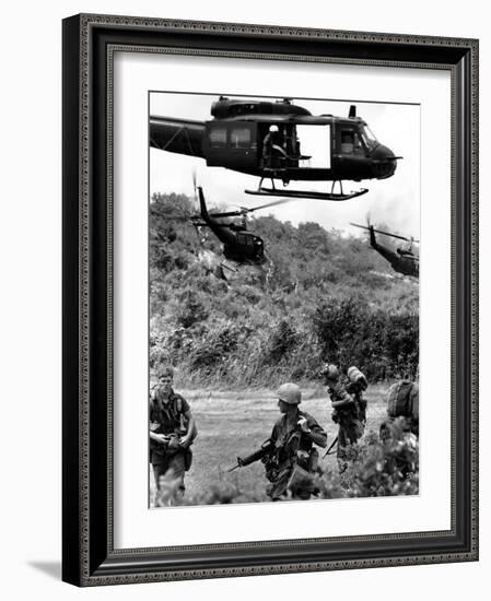 Helicopters Drop Troops-Associated Press-Framed Photographic Print