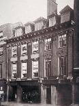 White Hart Inn Yard, Southwark, London, 1881-Henry Dixon-Photographic Print